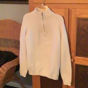 Women’s quarter zip sweater, size M